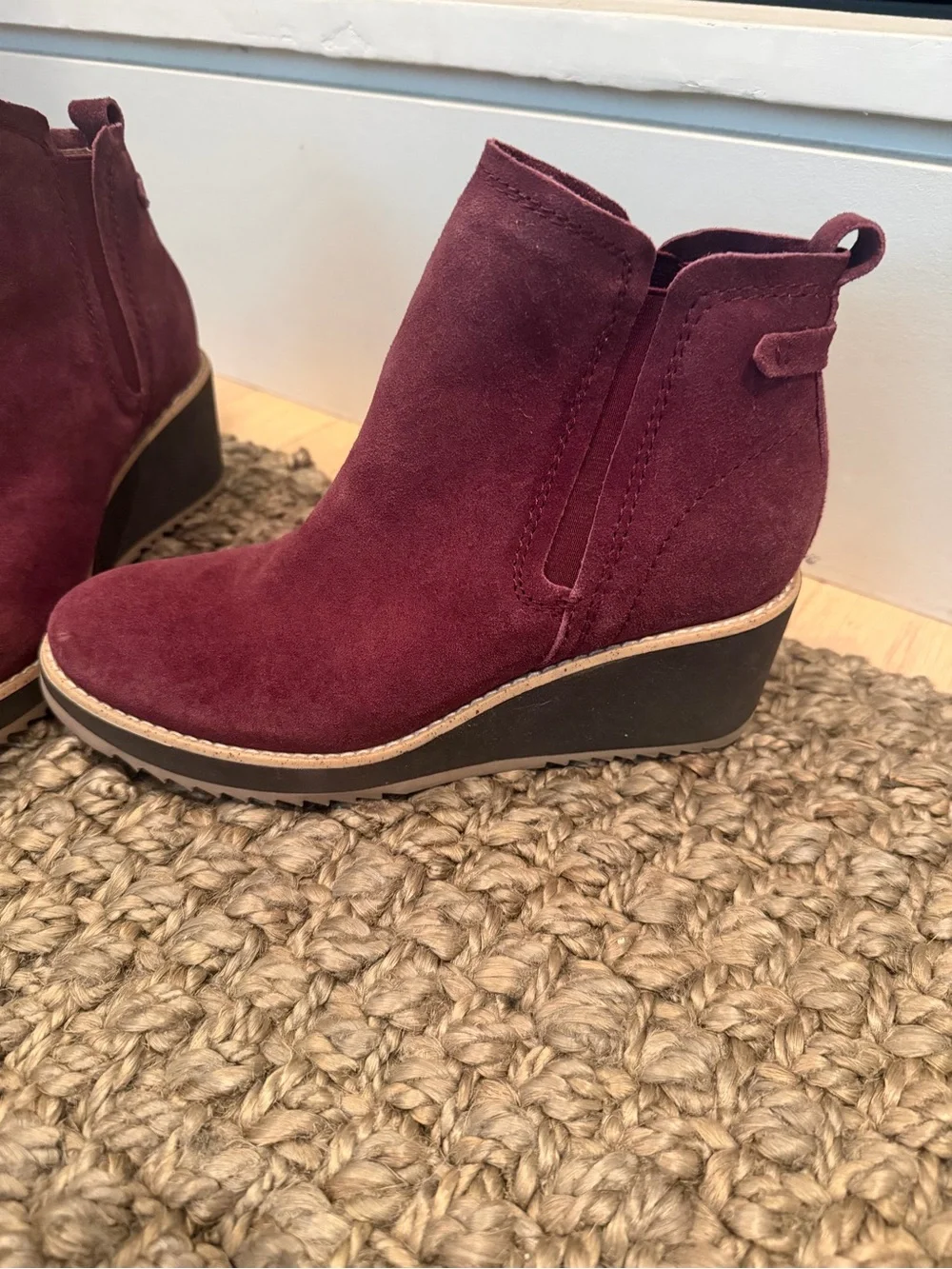 Gorgeous Earth Burgundy Suede Wedge Ankle Boots
